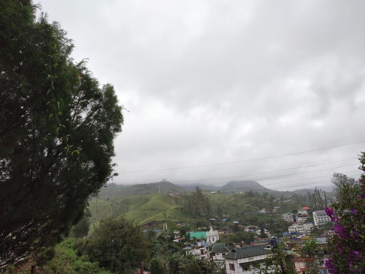 Hotel Rheinberg Town Haus Munnar Zewnętrze zdjęcie